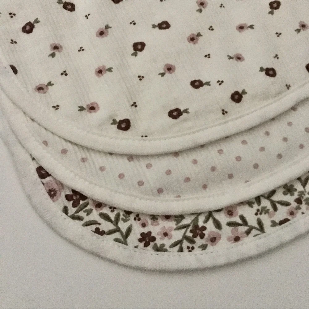 NEW Baby Burp Cloths 3pk Soft Absorbent Floral Polka Dots | Apple + Ivy